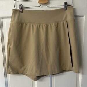 Nike Dri-Fit tan golf athletic casual skort women’s size L